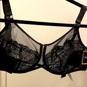 Chantelle lace bra 38 DDD